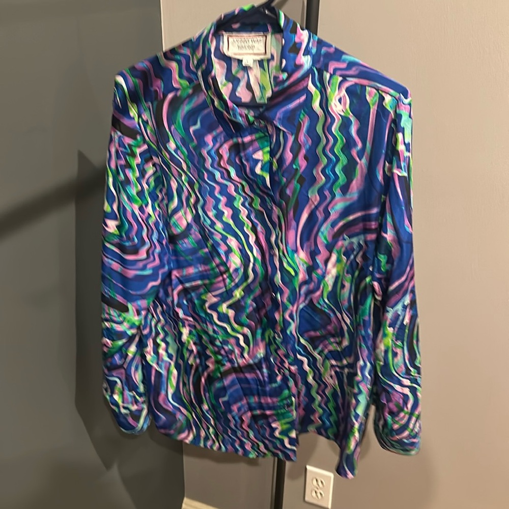 Johnny was silk blouse